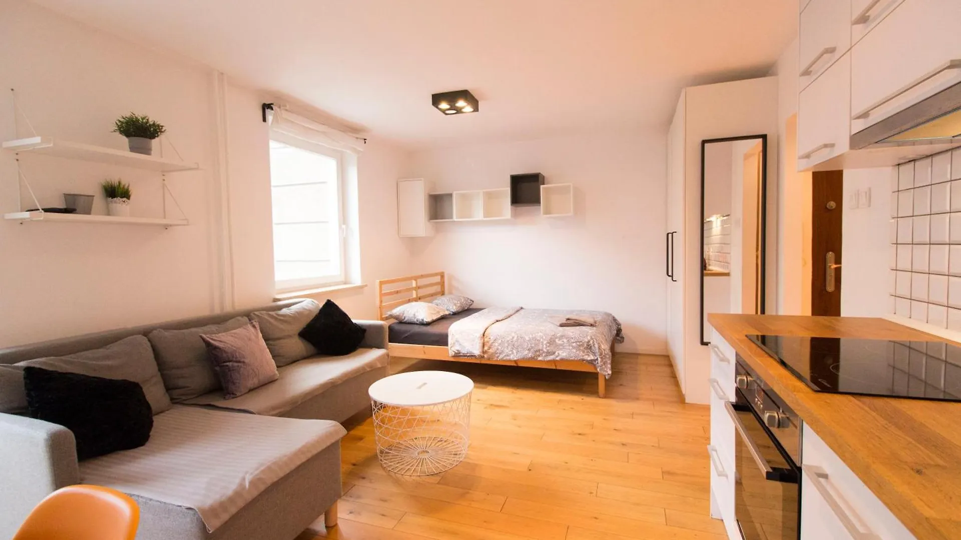 Happyestate Ul Biskupia Old Town Apartment Wroclaw