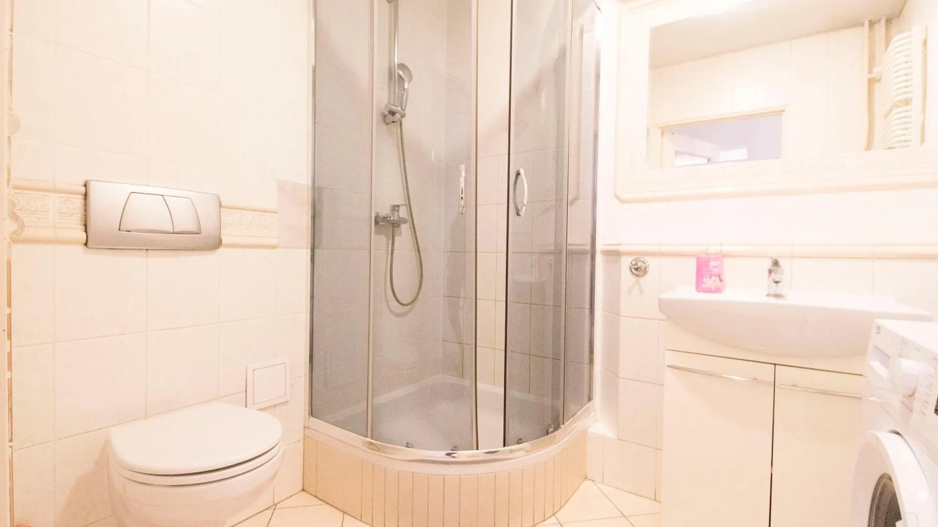 Happyestate Ul Biskupia Old Town Apartment Wroclaw