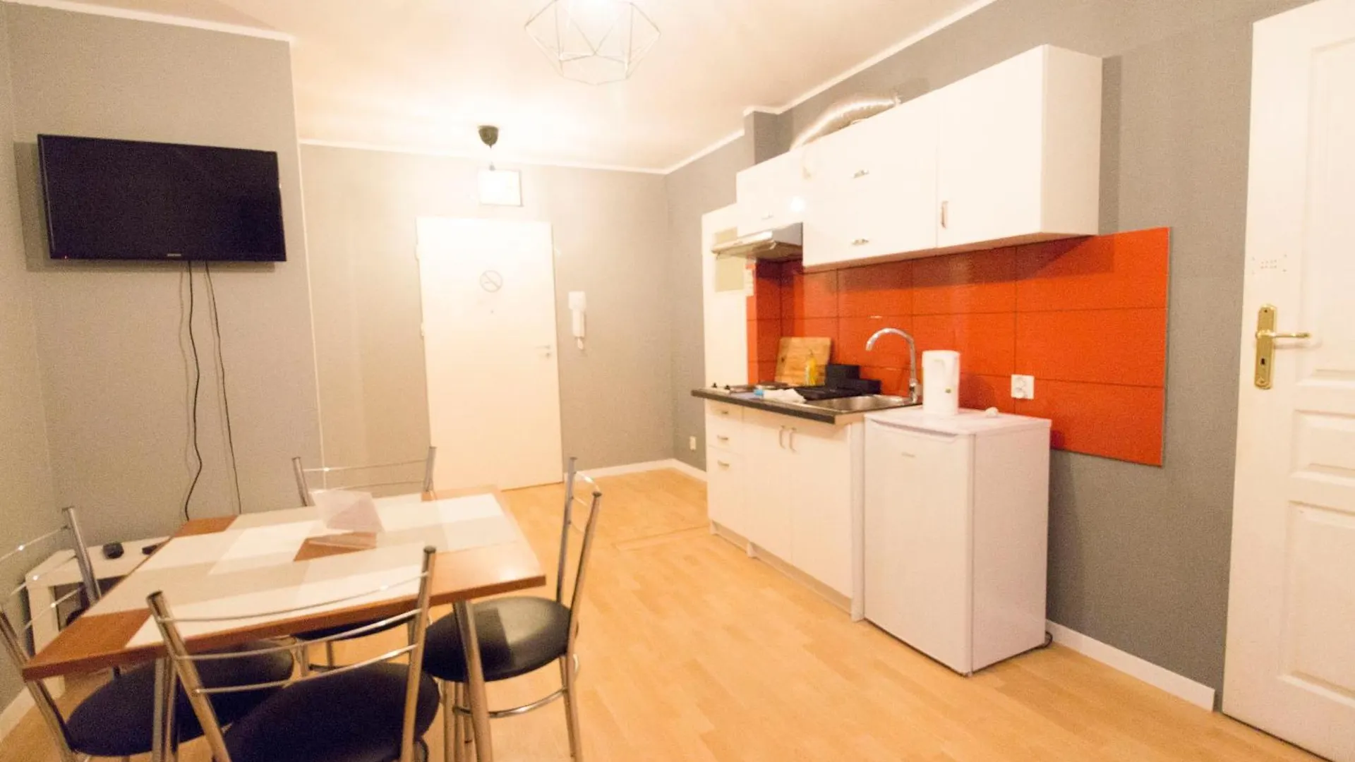 Happyestate Ul Biskupia Old Town Apartment Wroclaw